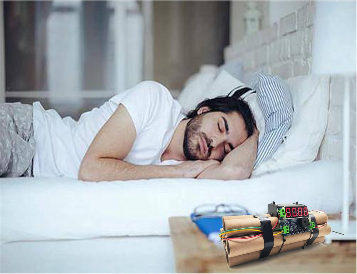 ✨⏰Dynamite Shaped Clock